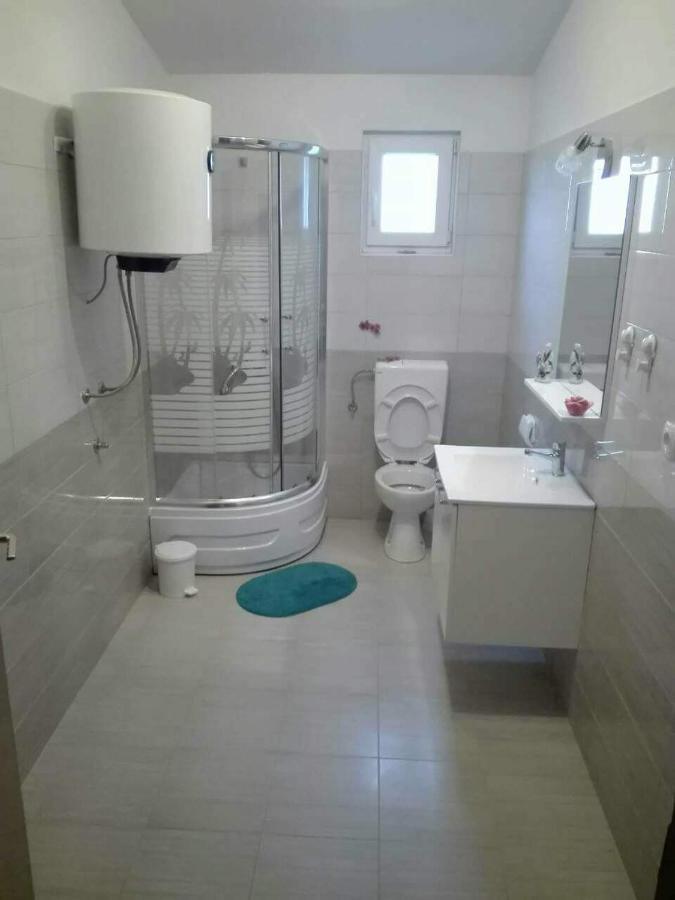 Apartman Vuleta Ražanac Екстериор снимка