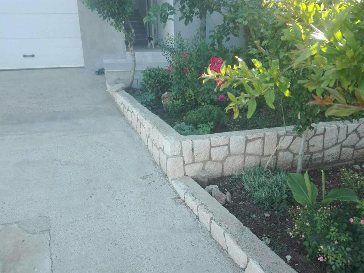 Apartman Vuleta Ražanac Екстериор снимка